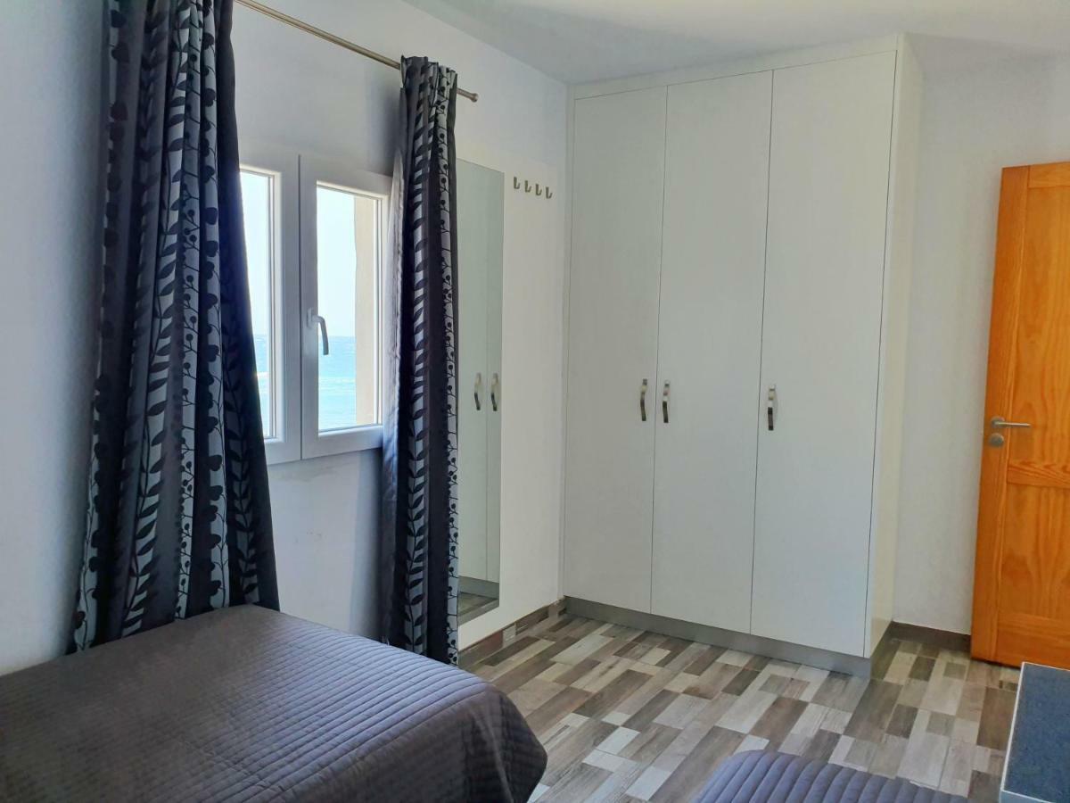 Pozo Appartement Pozo Izquierdo Buitenkant foto